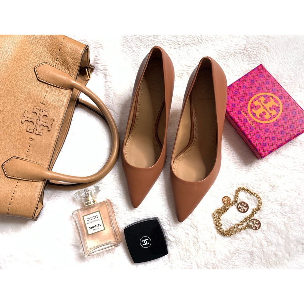Never worn outside Tory Burch Eleana 2 85mm pump calf